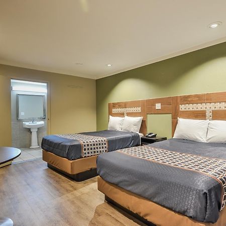 Budgetel Inn And Suites 罗利 外观 照片