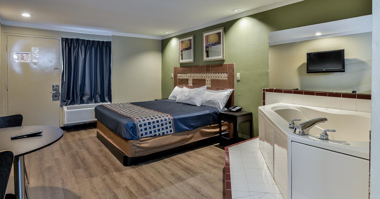 Budgetel Inn And Suites 罗利 外观 照片